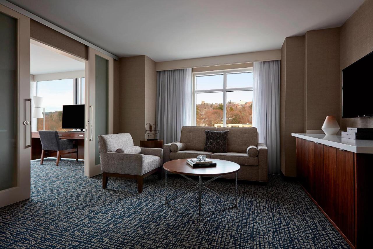 Ithaca Marriott Downtown On The Commons Otel Dış mekan fotoğraf