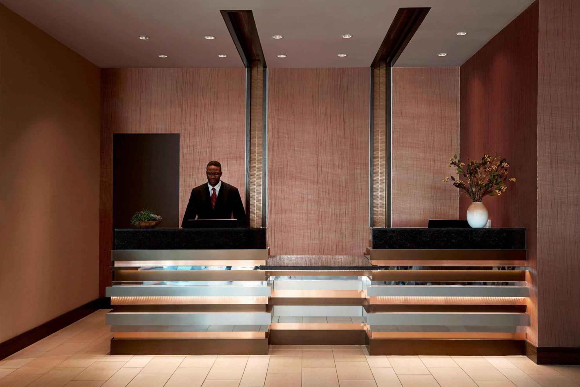 Ithaca Marriott Downtown On The Commons Otel Dış mekan fotoğraf