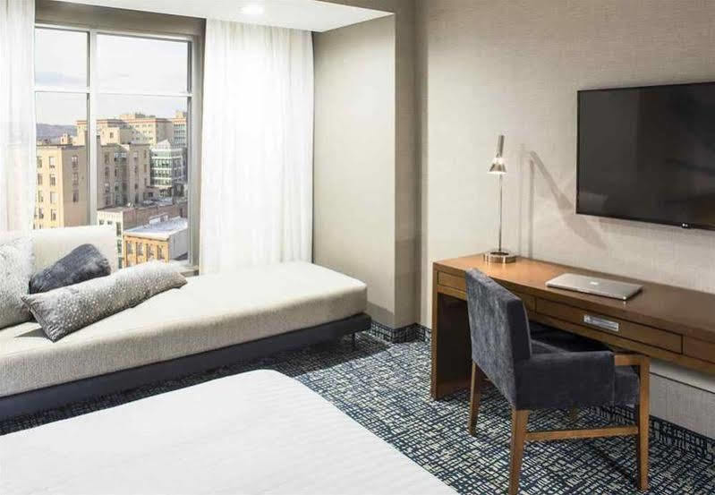 Ithaca Marriott Downtown On The Commons Otel Dış mekan fotoğraf
